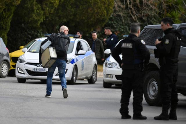 Të shtëna në kompaninë greke të anijeve, katër të vdekur