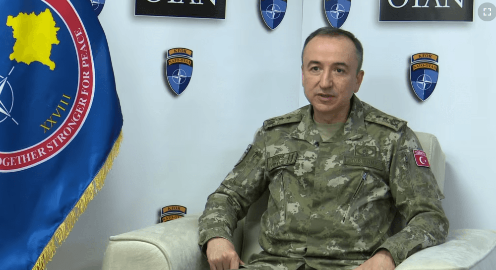 Ulutash: KFOR-i ka burime për të parandaluar përshkallëzimin dhe për të adresuar çdo skenar sigurie