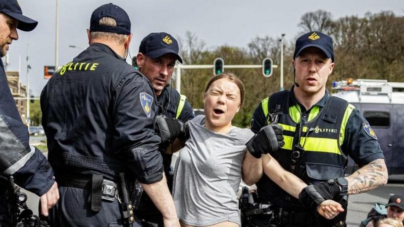 Arrestohet Greta Thunberg