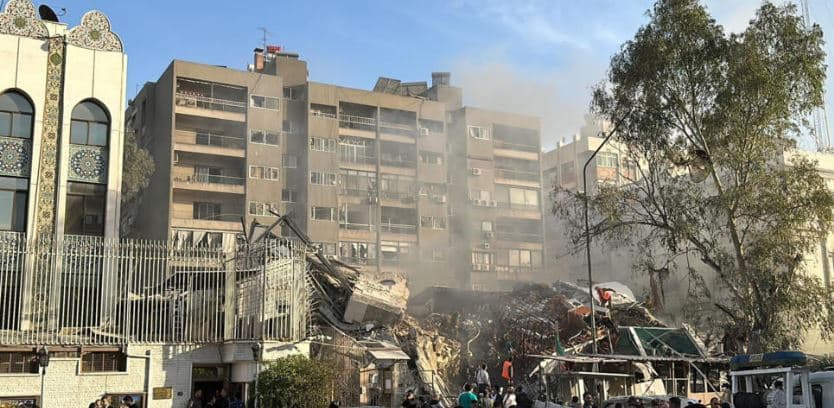 Shkatërrohet ndërtesa e konsullatës iraniane në Damask