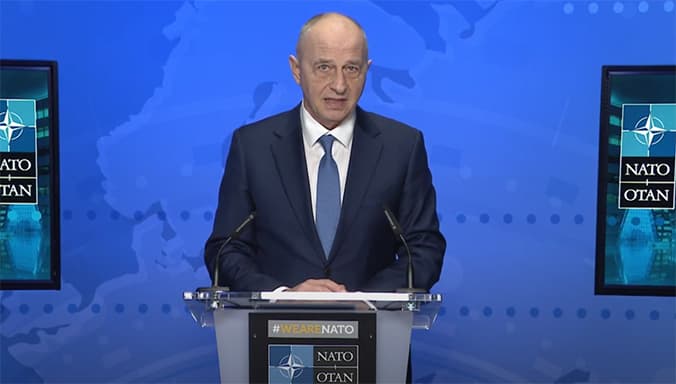 Zëvendësshefi i NATO-s: Do të vazhdojmë të ndërtojmë një urë që Ukraina të na bashkohet