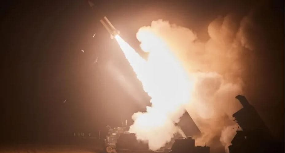 ShBA i jep fshehurazi Kievit raketa me rreze të gjatë veprimi