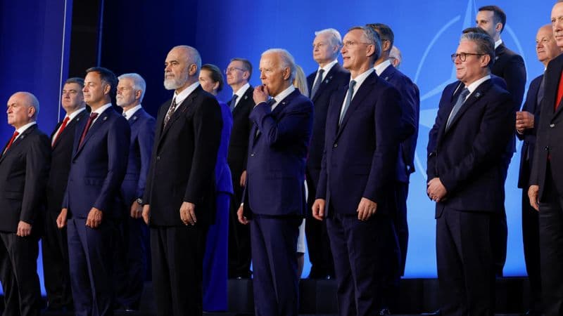 Biden i pret liderët e shteteve anëtare të NATO-s, bëhet fotografia familjare e samitit