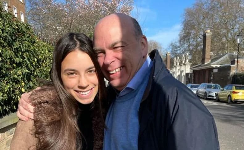 Bëhen homazhe për Mike Lynch dhe vajzën e tij, u gjetën të vdekur pas fundosjes së jahtit