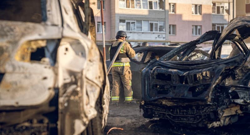 Sulmi rus me bombë vret dy persona në Sumy të Ukrainës