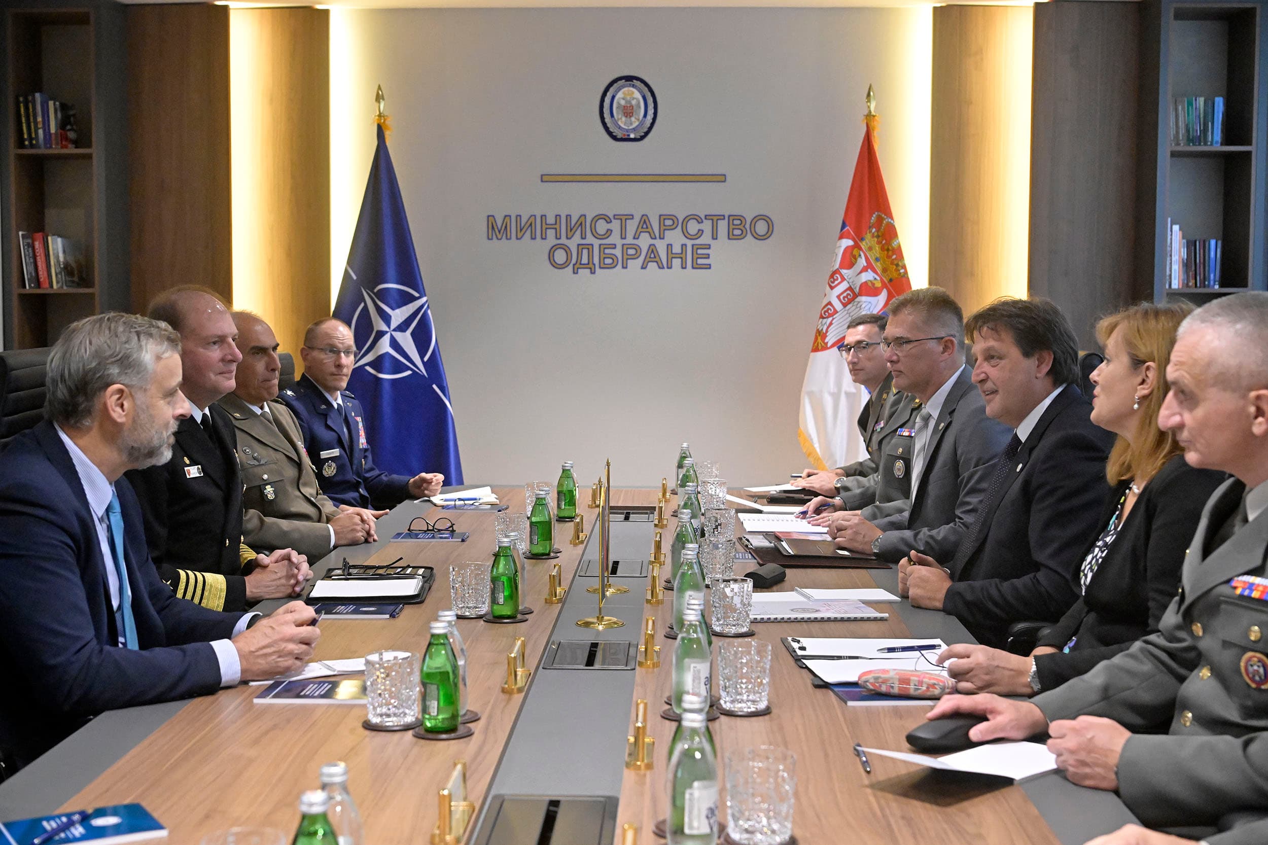 Gashiq, admiralit Munsch: Hapja e urës së Ibrit shkakton valë të re të largimit të serbëve nga Kosova