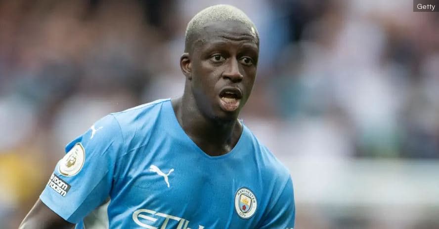 Mendy padit Cityn, ua kërkon pagat që ia ndalën