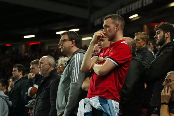 Old Trafford, stadiumi me erën më të keqe në Premier Ligë
