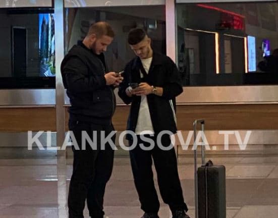 Rashica ateron në Prishtinë, gati për ndeshjet me Kosovën