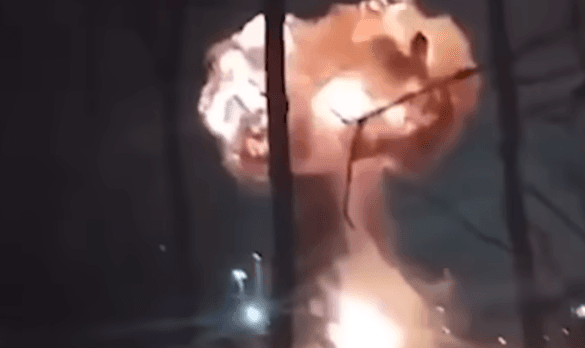 Ukraina kryen shpërthim shkatërrues në trenin ushtarak rus (VIDEO)