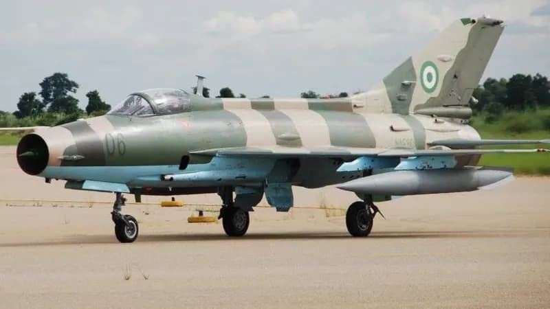 Sulmi ajror ushtarak në Nigeri vret 16 civilë