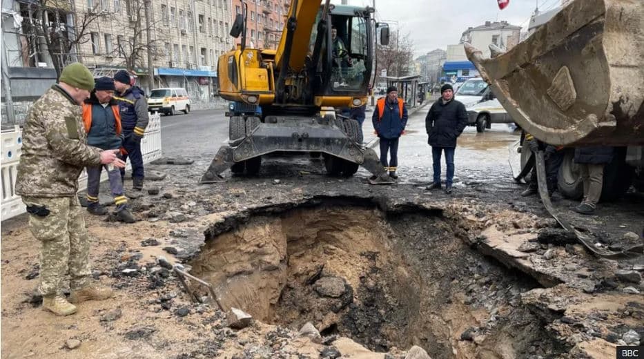 Tre persona janë vrarë në Kievë nga një sulm ajror rus