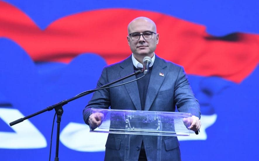 Vuçeviq: Është e rëndësishme që serbët të votojnë në Kosovë dhe të mbështesin Listën Serbe