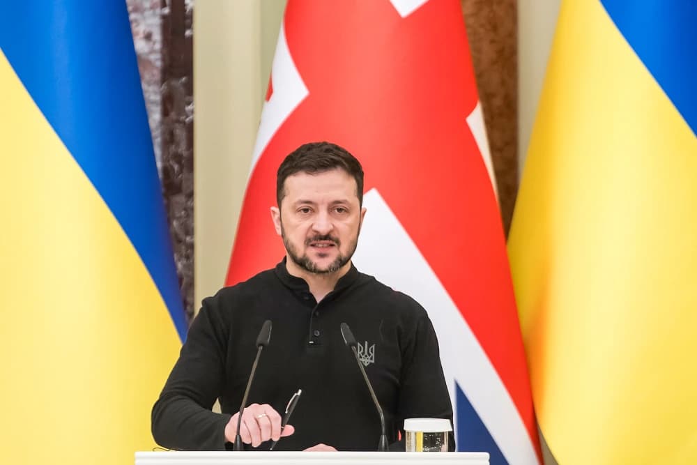Ukrainës i sugjerohet që SHBA-së t’ia jap 50% të pronësisë së mineraleve të rralla