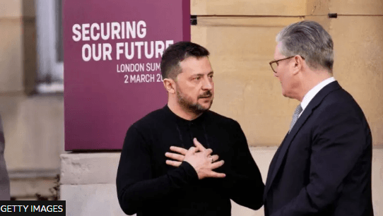 Zelenskyy arrin në Samit, e pret kryeministri britanik