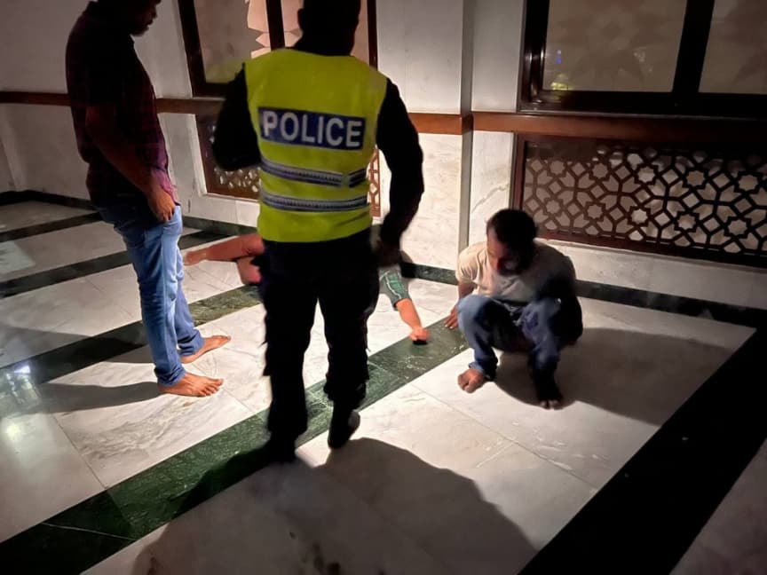 Arrestohen dy të dyshuar për vjedhje në Xhamitë e fshatrave të Lipjanit
