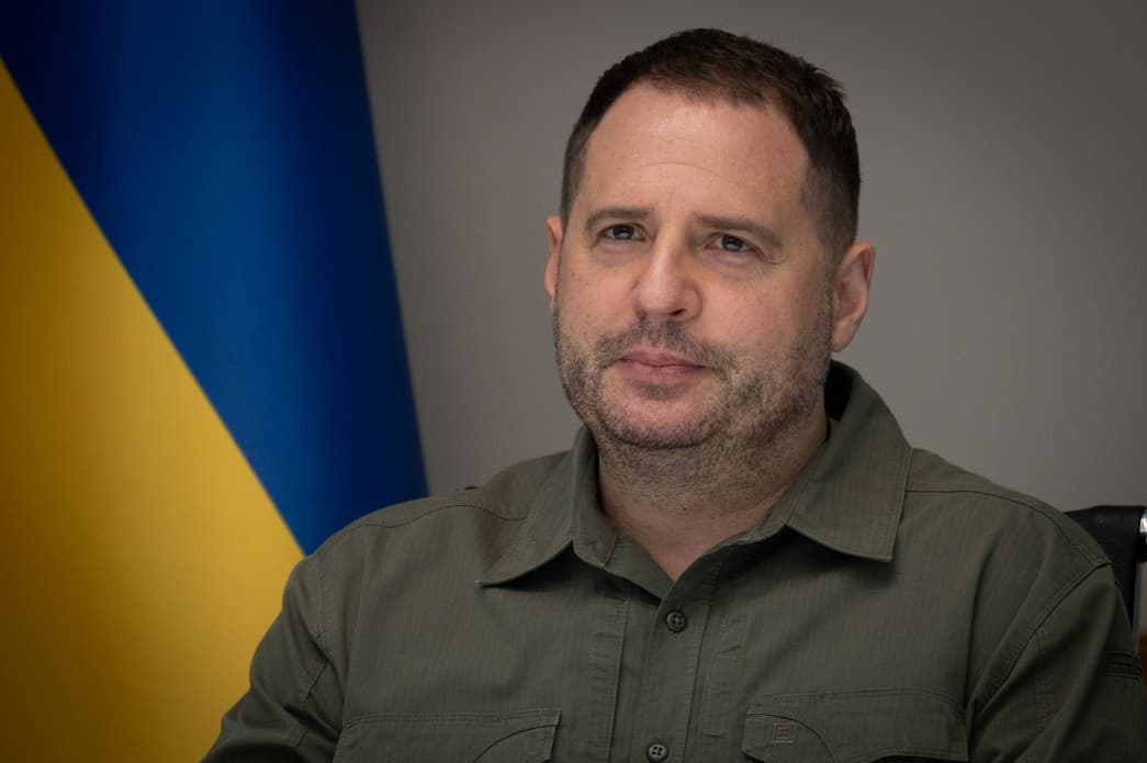 Ndihmësi i lartë ukrainas falënderon Trumpin për shkurtimin e afatit për armëpushim