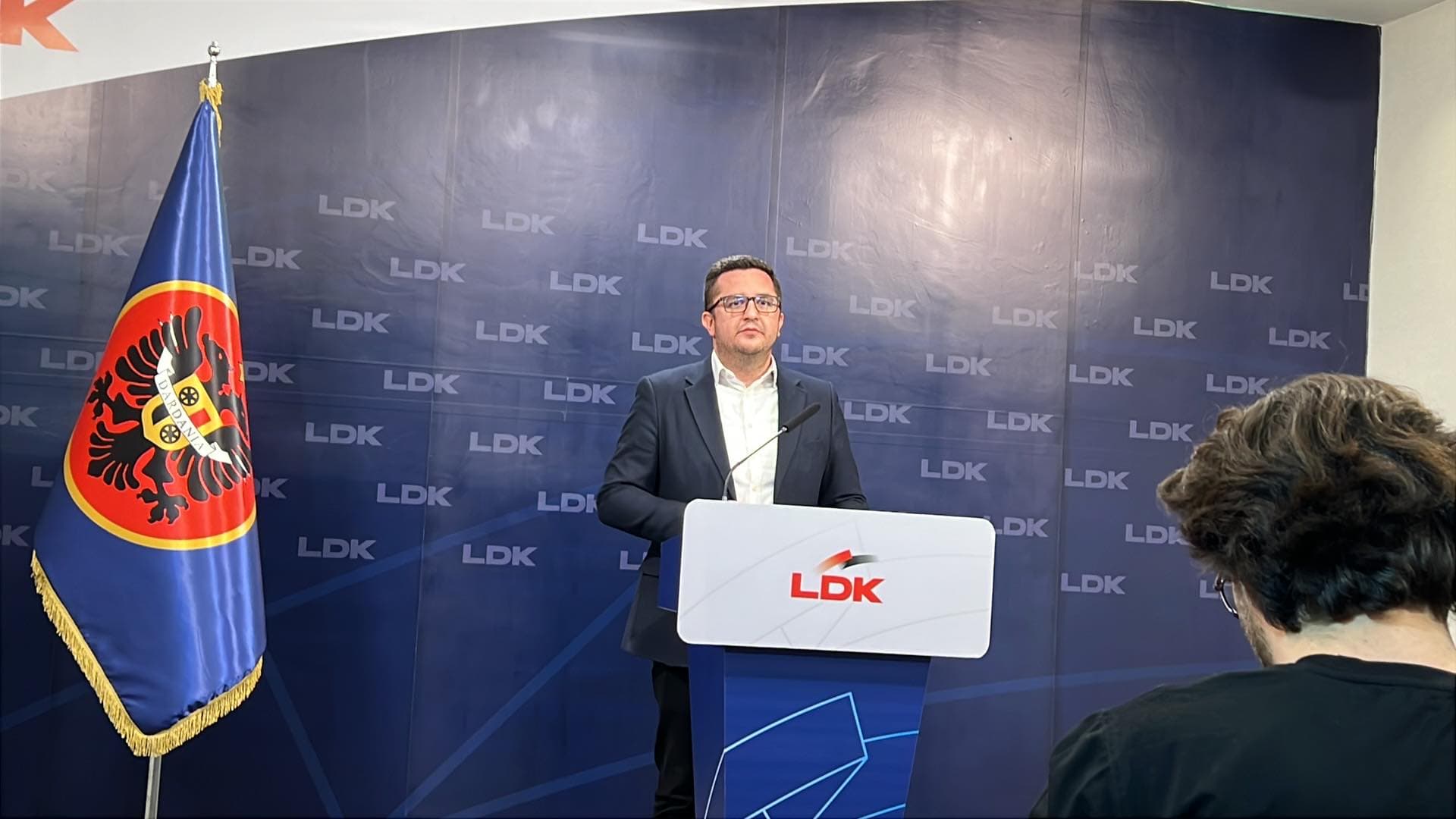 LDK pas 4 orësh mbledhje, më 31 janar Kuvendi i partisë - Abdixhiku ofron dorëheqjen