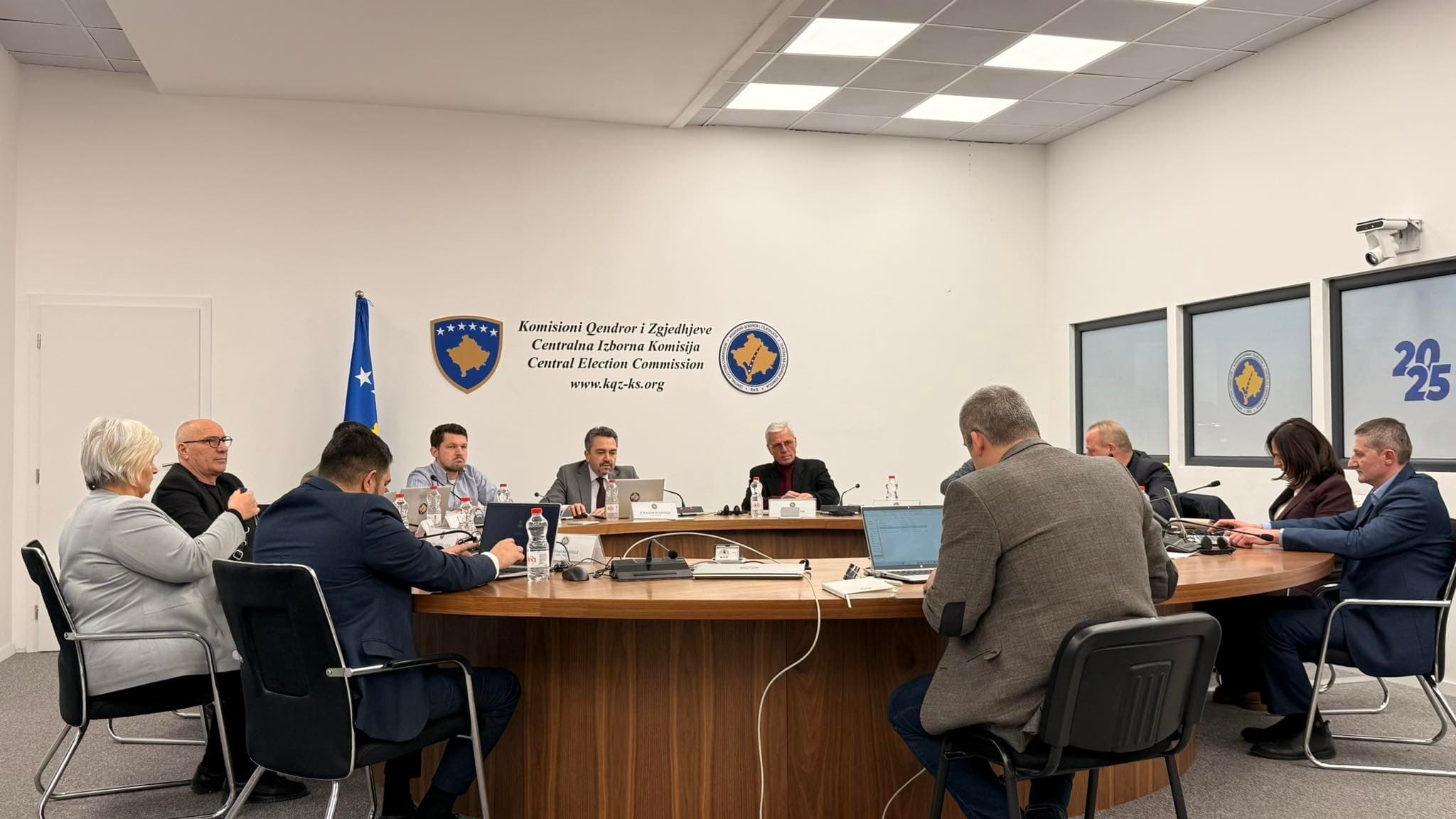 KQZ vendos: Gjithë Kosova shkon në rinumërim (VIDEO)