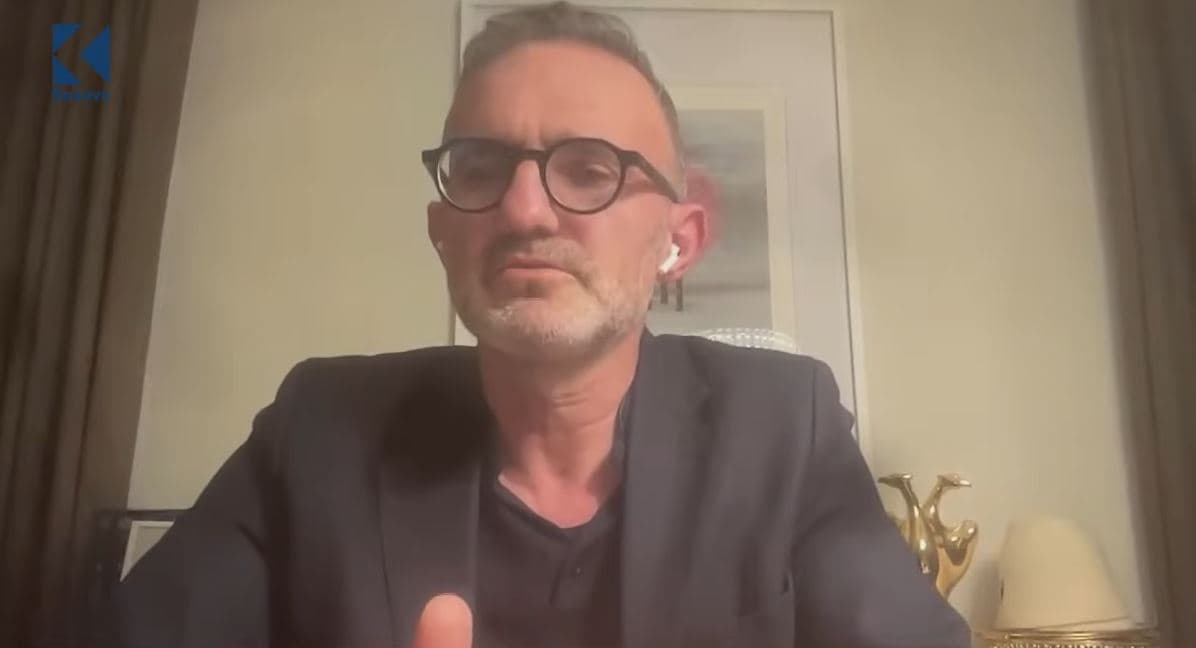 Trumpi në Davos, Iseni: Prezenca dhe qëndrimet e tij patën peshë në forum (VIDEO)