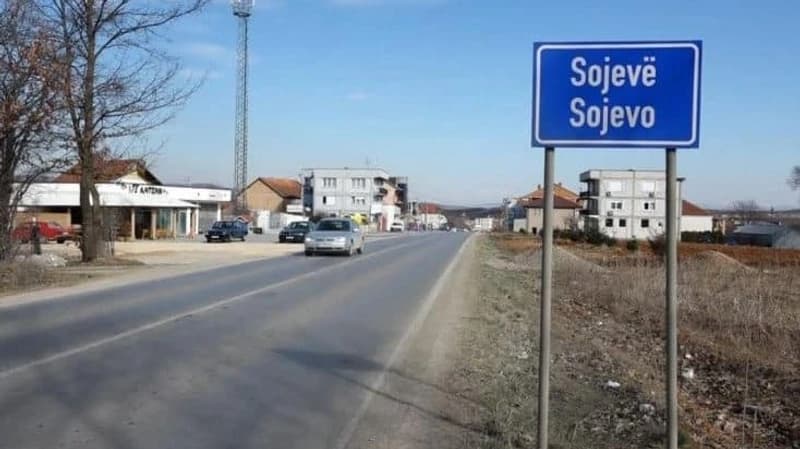 Reshjet e shiut mbyllin rrugën Ferizaj-Gjilan (VIDEO)
