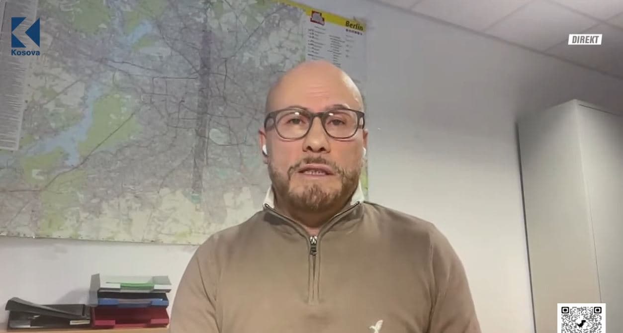 Konsulli i Kosovës “pëlqeu” postim me akuza ndaj Thaçit, Jakupi: Nuk guxon ta akuzosh ish-presidentin