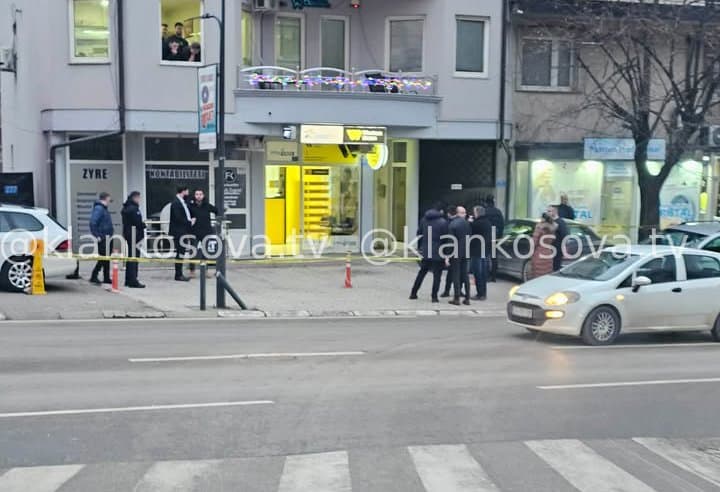 Grabitën një këmbimore në Pejë, arrestohen dy të dyshuarit në Bjeshkët e Istogut