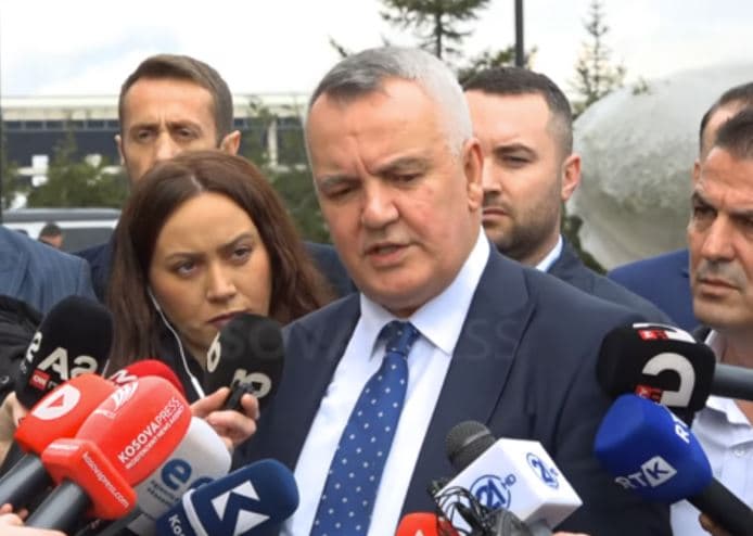"Sot nuk ka garë zgjedhore dhe kandidatura" - Ahmeti flet para Kuvendit të LDK-së