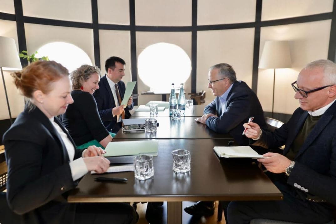 Hamza takon shefen e Zyrës së Bankës Botërore për Kosovën, flasin për prioritetet ekonomike të vendit