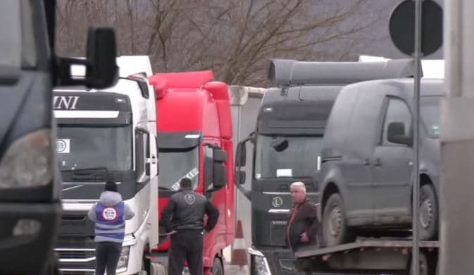 Dhoma e Tregtisë mirëpret heqjen e bllokadave nga kompanitë transportuese të vendeve të rajonit