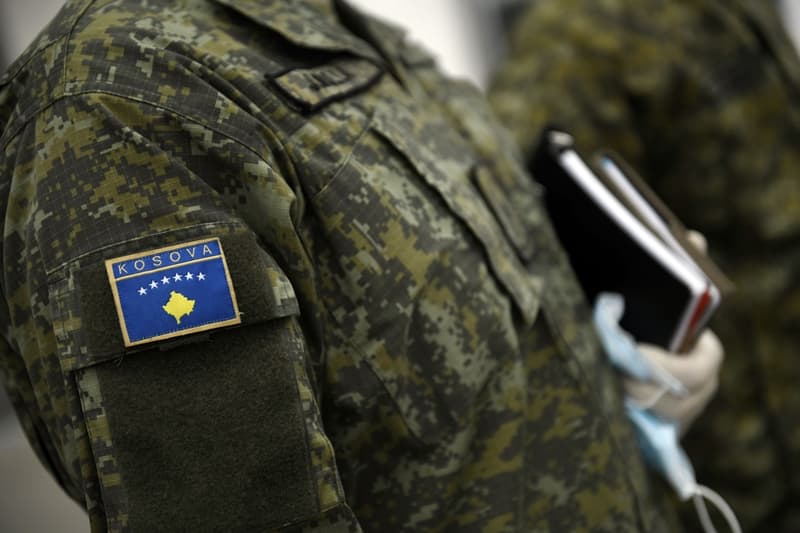 Majori i Kosovës përfundon me sukses kursin prestigjioz për paqëruajtës në Japoni