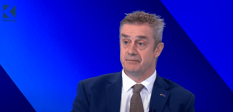 Ambasadori britanik thirrje për unitet politik: Kosova ka nevojë urgjente për institucione funksionale