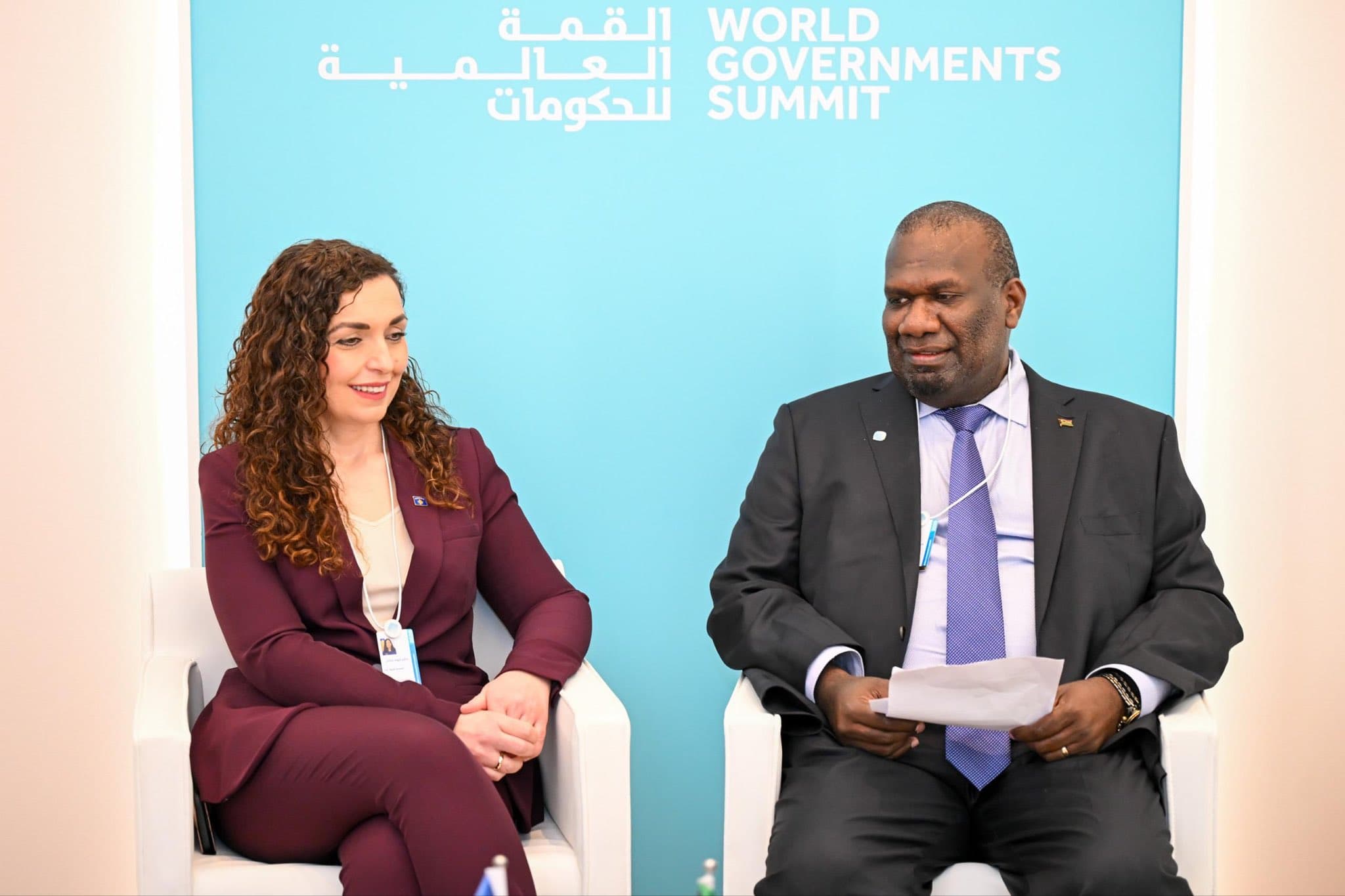 Presidentja Osmani takohet me Ministrin e Jashtëm të Vanuatus në Emiratet e Bashkuara Arabe