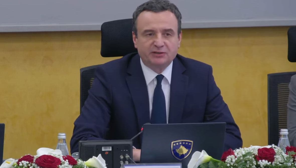 Në mbledhjen e Qeverisë, Kurti lavdëron ekipin: Do të jeni kabineti më i suksesshëm