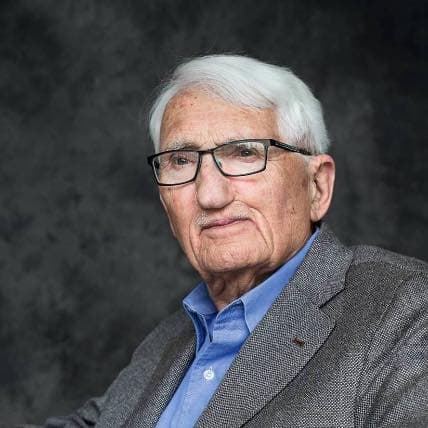 Kurti e pret me keqardhje vdekjen e Habermas: E konsideronte moralisht të drejtë ndërhyrjen e NATO-s në Kosovë