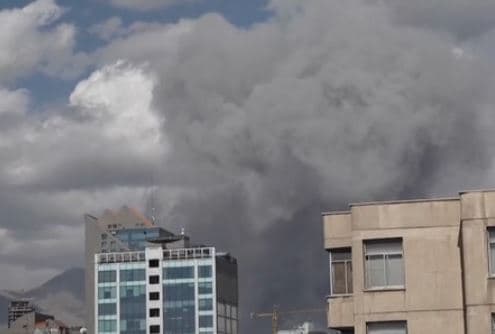 Izraeli synon "zemrën e Teheranit" në një valë të re sulmesh