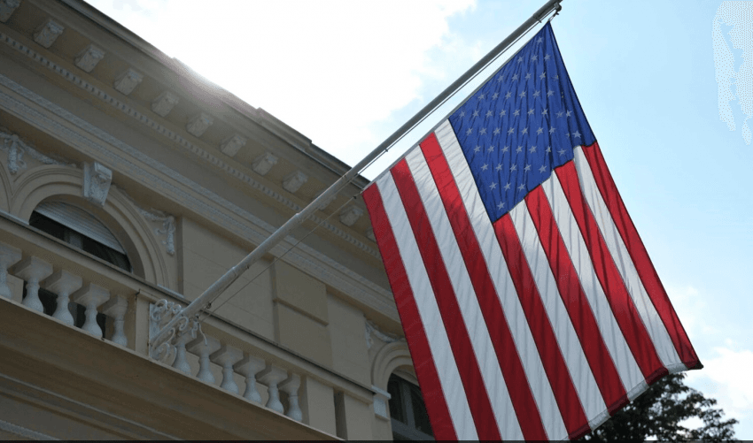 250-vjetori, Ambasada Amerikane: Gëzuar Ditën e Pavarësisë!
