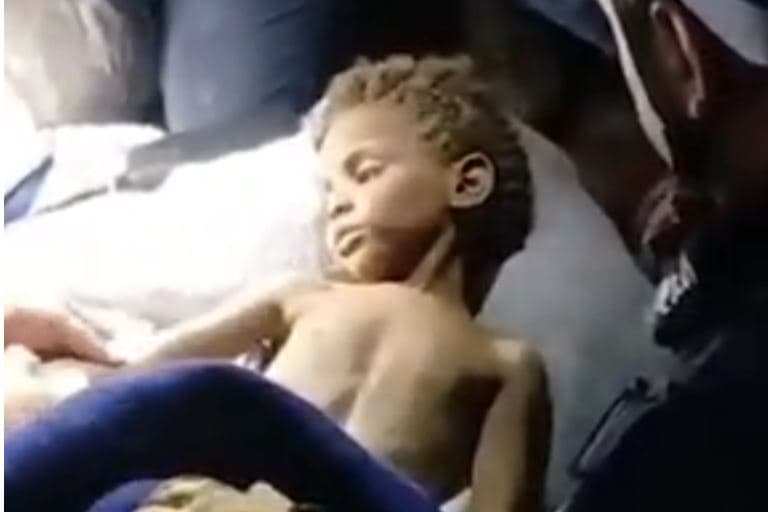 Pas gjashtë ditësh nën rrënoja, shpëtohet i gjallë një fëmijë në Venezuelë