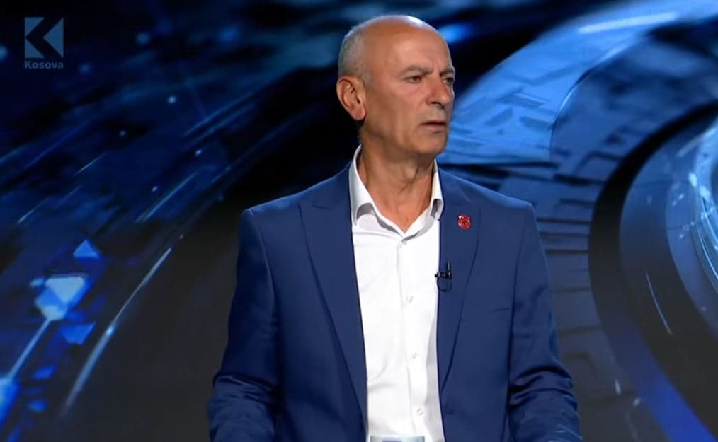 Nura: Sahit Jashari ishte hija e Adem Jasharit, e përcolli në çdo hap (VIDEO)