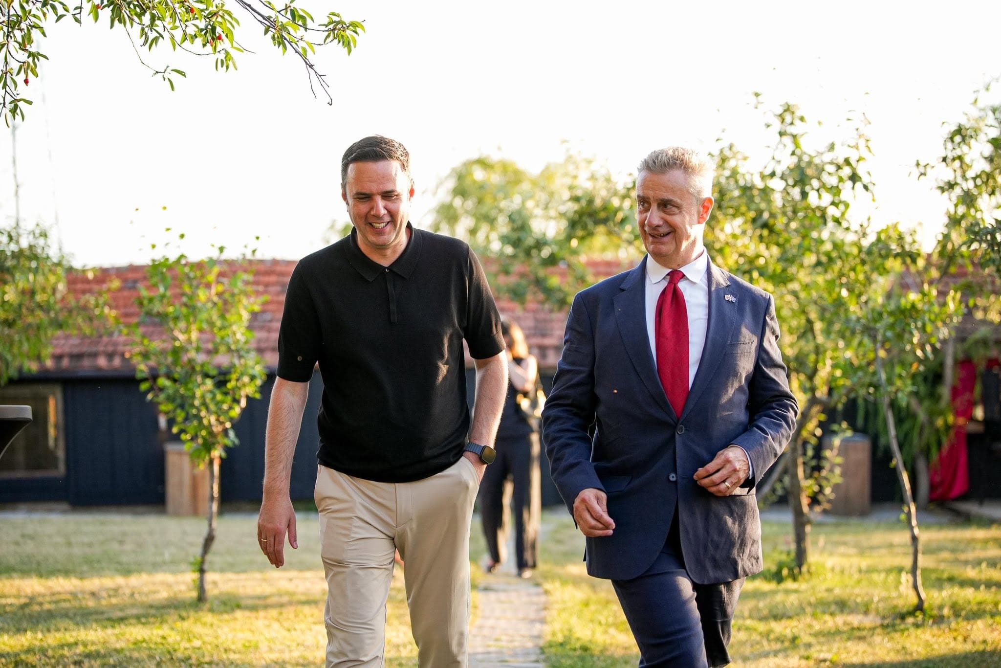 Në ditëlindjen e Mbretit Charles, Abdixhiku thekson miqësinë Kosovë-Britani