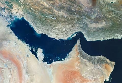 Japonia konfirmon: Anija e bllokuar gjatë konfliktit Iran-Izrael është nisur