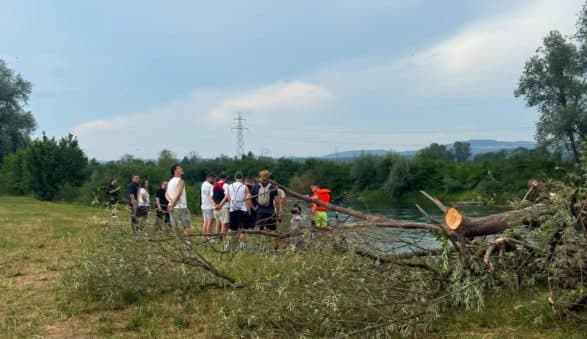 “Kishte të veshur mbrojtëse”, detaje nga tragjedia në Zvicër ku vdiq 5-vjeçari shqiptar (VIDEO)
