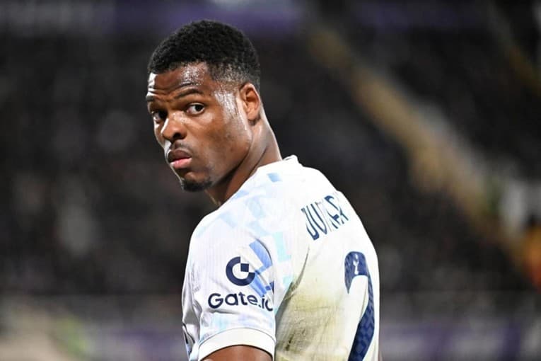 Real Madridi zyrtarisht prezanton Dumfries