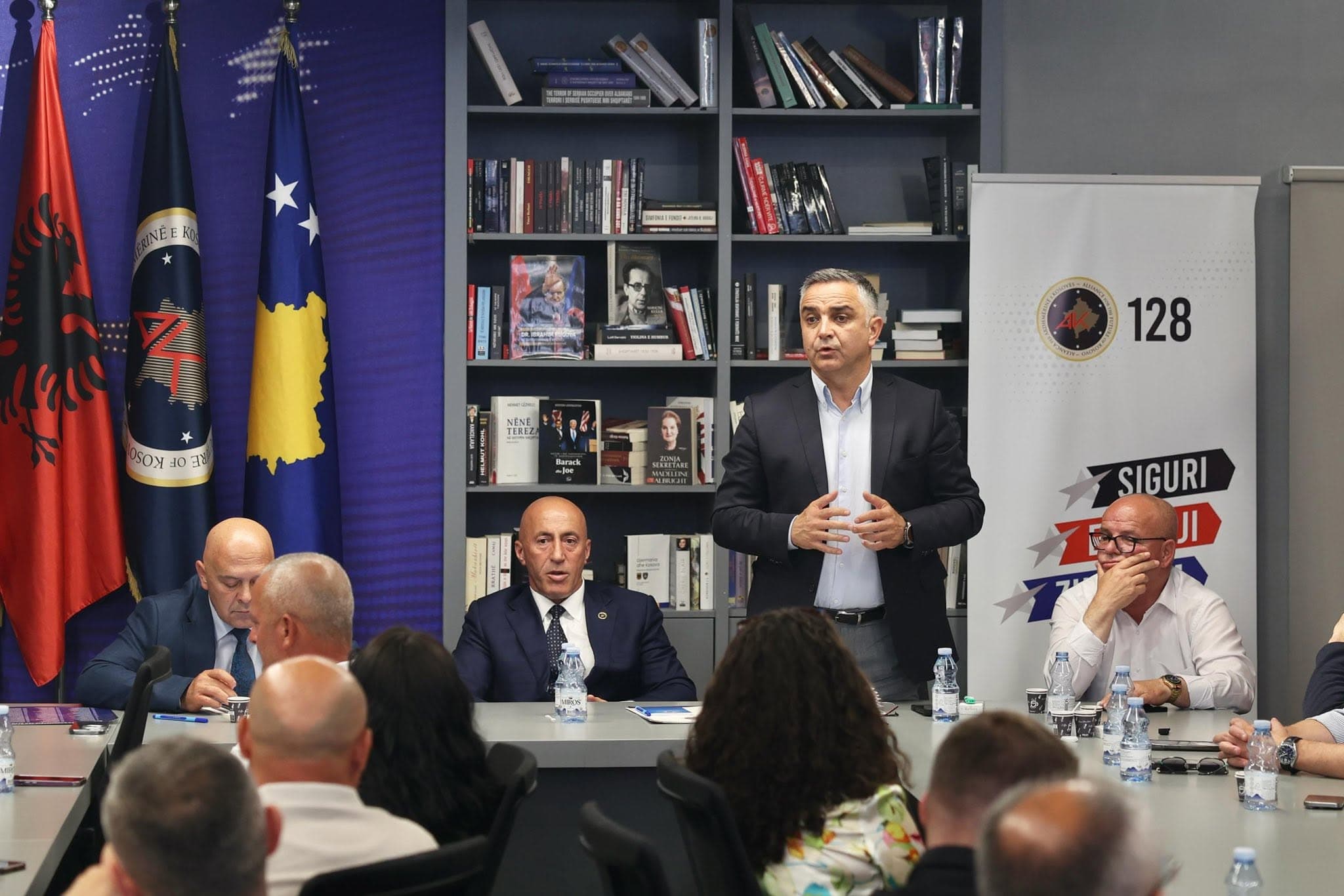 A i shkojnë Haxhiut në takim të premten? Flasin nga Aleanca