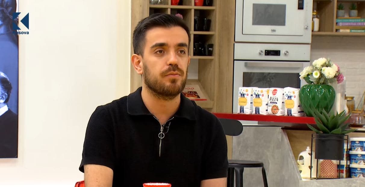 Balogunit iu hoq kartoni i kuq, Islami: Vendimi nxiti shumë reagime, u pa si tejkalim i "vijave të kuqe" (VIDEO)