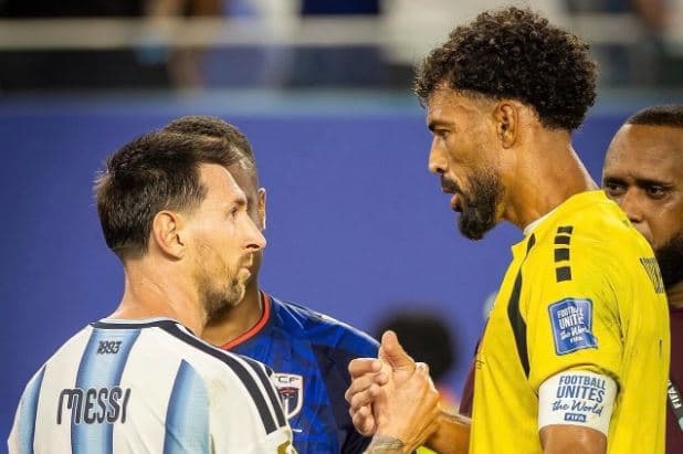 Çfarë i tha Messi pas ndeshjes? E zbulon Vozinha