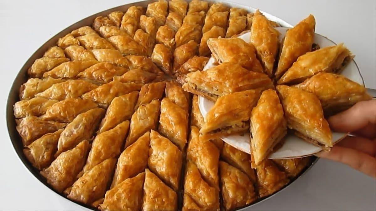 Bakllava pas Eid: 5 truqe nga ëmbëltarët e vjetër