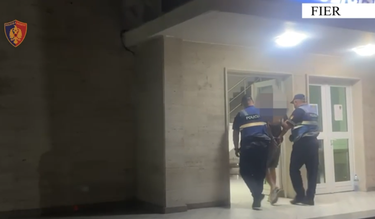 Theu “Arrestin në shtëpi” dhe vodhi një makinë, arrestohet 43-vjeçari në Fier